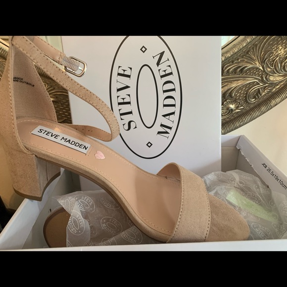 jcarrson ankle strap sandal